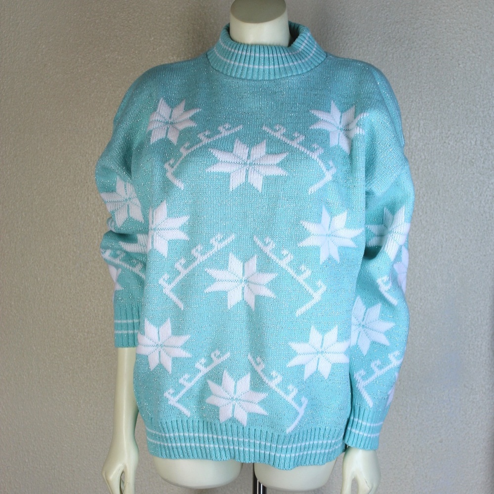 Kate Collins || Vintage Blue Snowflake Design Ski Sweater
